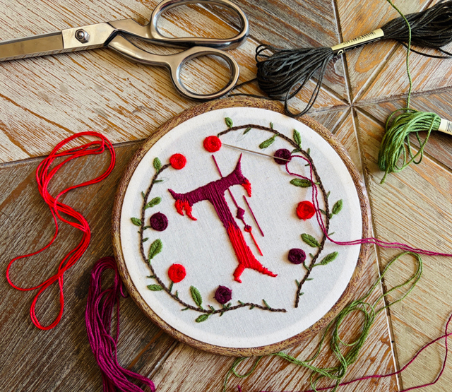 creating crafts with yarn and scissors